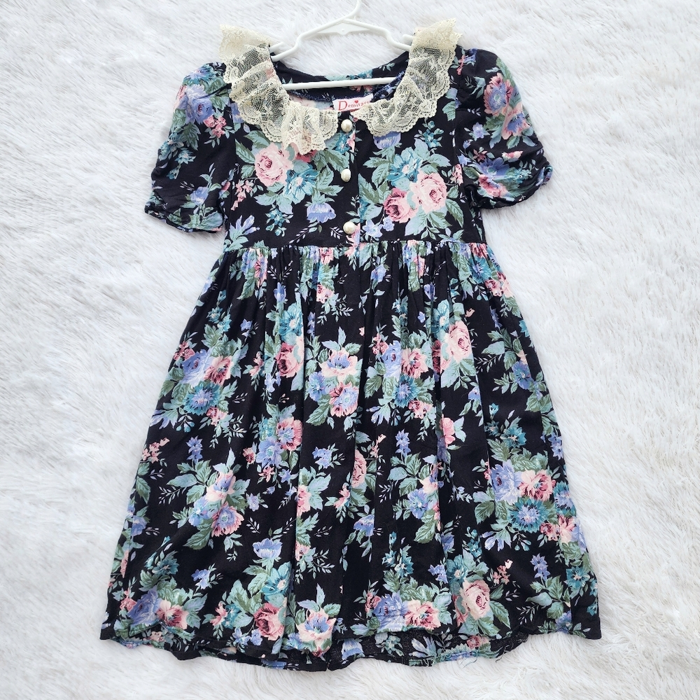 Vintage Girls‎ Black Floral Lace Trim Dress